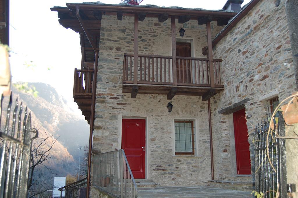 Il Nocciolo Bed & Breakfast Bard Exterior foto